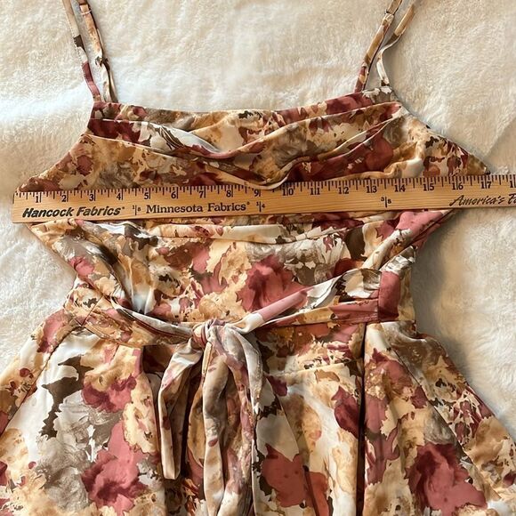 New! Petal and Pup Kallista Cowl Neck Romper Size Large - Picture 13 of 15